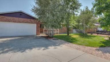 Main picture of 747 Ponderosa Dr
