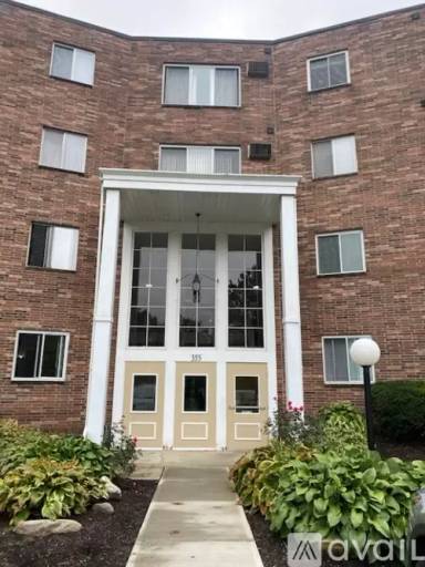 Main picture of 355 Solon Rd