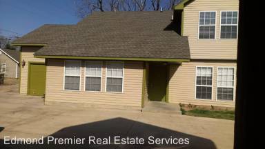 Main picture of 605 W Main St