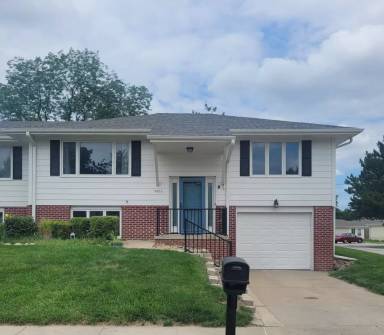 Main picture of 9406 S St