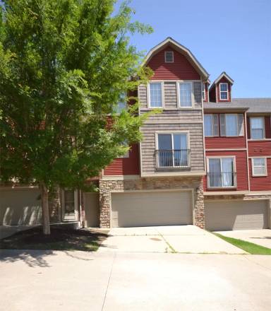 Main picture of 2848 W Redstone Dr