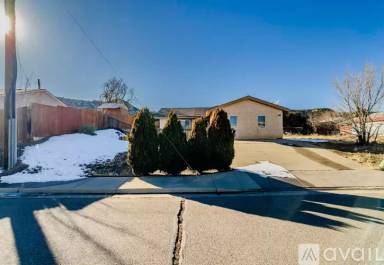 Main picture of 1809 San Pedro Ave