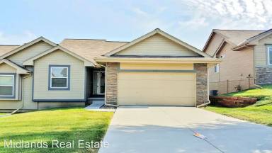 Main picture of 19715 Marinda St