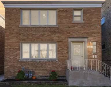 Main picture of 4031 N Austin Ave