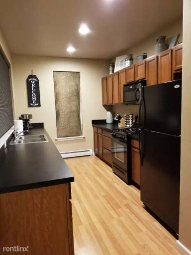 Main picture of 3020 Sun Dew Ln