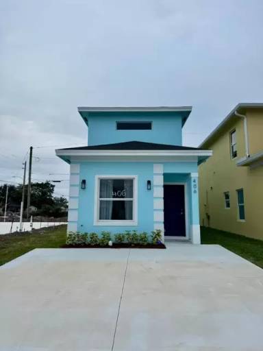 Main picture of 403 NW 12th Ave