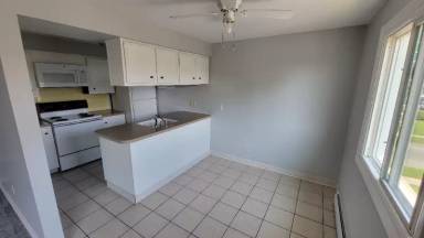 Main picture of 94 Berkshire Ave
