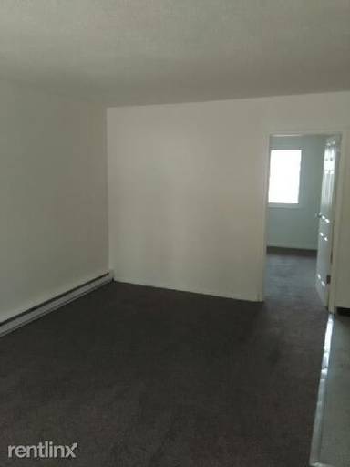 Main picture of 2955 W McMicken Ave