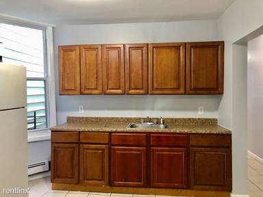 Main picture of 117 Grant Ave