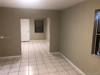 Main picture of 360 NW 95th St