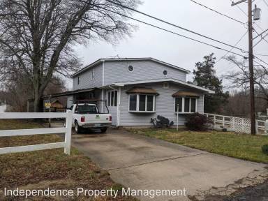 Main picture of 820 S Stepney Rd
