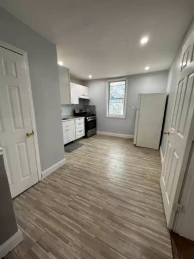 Main picture of 133 Hale Ave