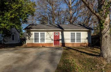 Main picture of 241 Shurley St