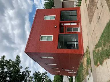 Main picture of 1845 S 11th St
