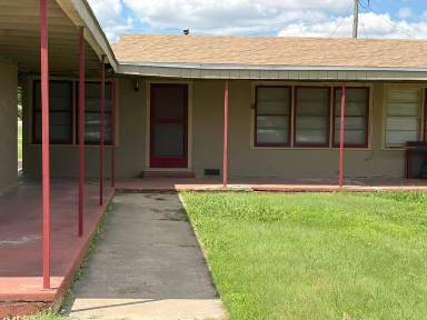 Main picture of 106 Dixie Dr