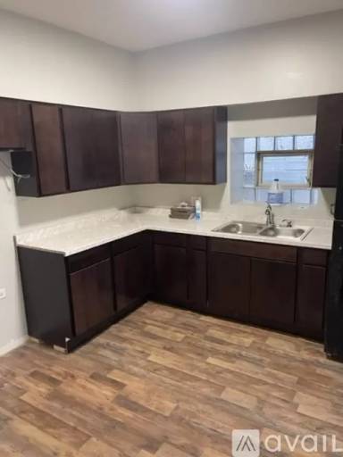 Main picture of 3836 S Parnell Ave