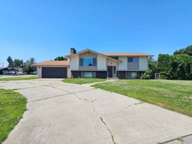 Main picture of 1207 N Bannen Rd
