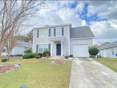 Main picture of 5 E Lake Ct