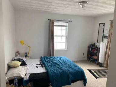 Main picture of 327 Lockwood St