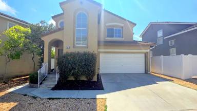 Main picture of 2851 Calle Lumina