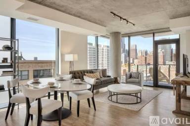 Main picture of 1315 S Wabash Ave