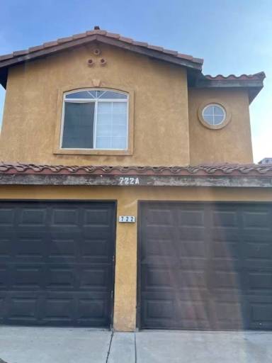 Main picture of Oak Park Townhomes