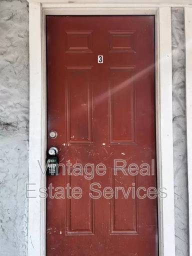 Main picture of 4611 N Hubert Ave