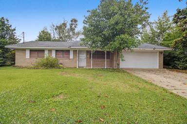 Main picture of 883 Rustwood Dr