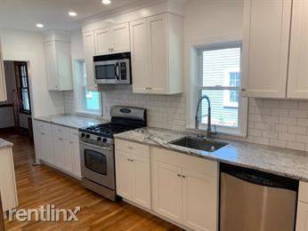 Main picture of 95 Melville Ave