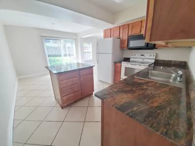 Main picture of 511 SW 1st Ct