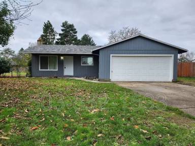 Main picture of 1829 NE 23rd Ct