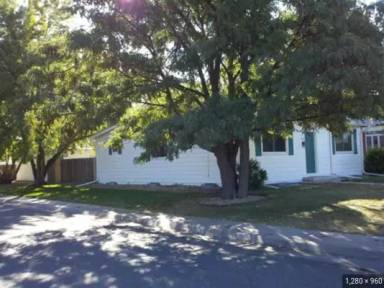 Main picture of 1010 S Kearney St