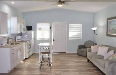 Main picture of 121 Bernardy