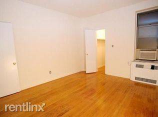 Main picture of 110 E 31st St