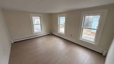 Main picture of 3 Durrell St