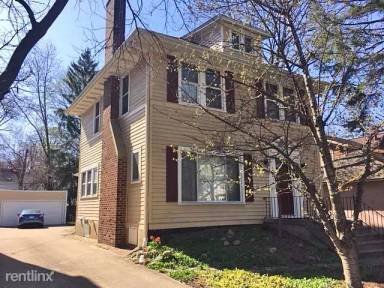 Main picture of 1414 Golden Ave