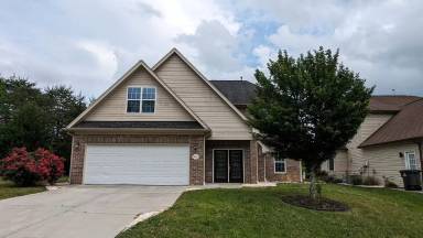 Main picture of 2833 Eland Dr