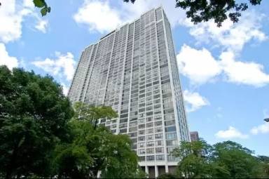 Main picture of 2800 N Lake Shore Drive Condos