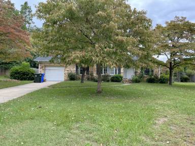 Main picture of 413 Lancaster Rd