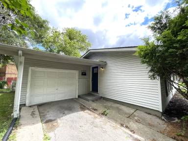 Main picture of 2322 Silver Maple Ct