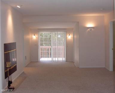 Main picture of 5019 SW 43rd Ave