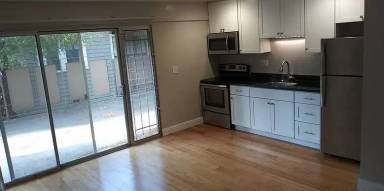 Main picture of 372 Euclid Ave
