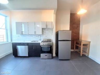 Main picture of 217 Hull St