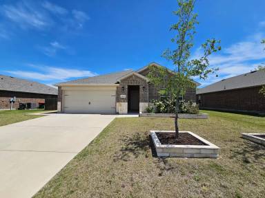 Main picture of 2220 Rosemary Way