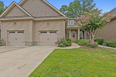 Main picture of 76 Cypress Cir