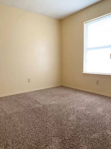 Main picture of 6411 York Dr