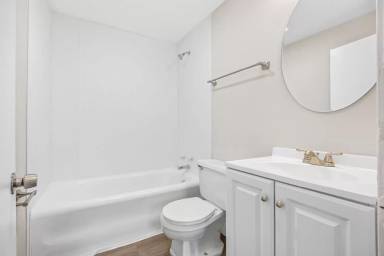 Main picture of 2317 47th St