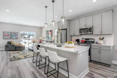 Main picture of 4861 Lismore Ln