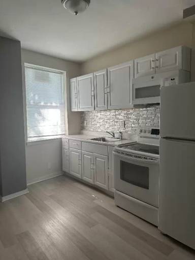 Main picture of 313 S Franklintown Rd