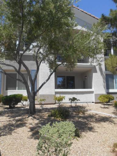 Main picture of Mariposa Flats Apartments